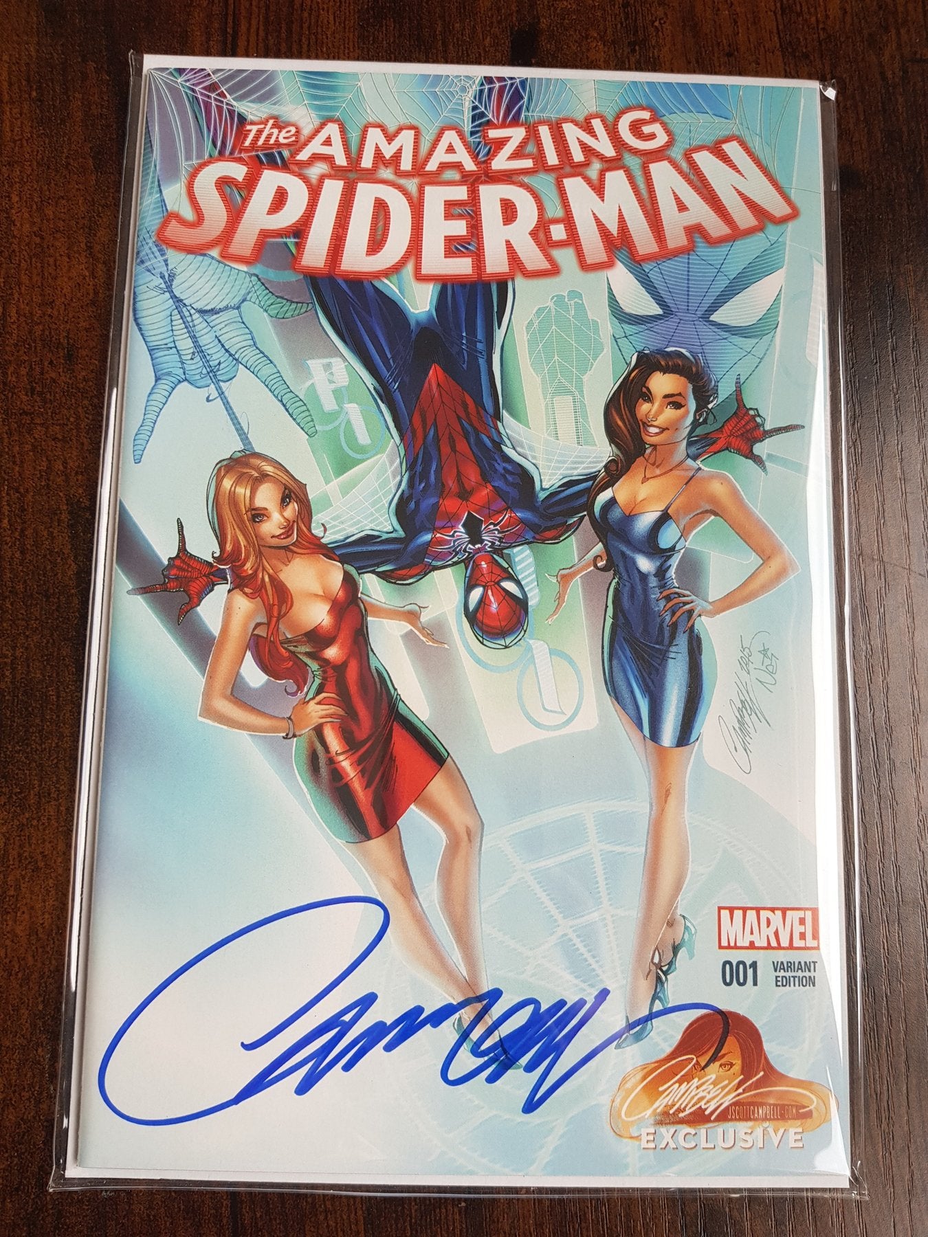 Amazing Spider-Man #1 Signed by J.Scott Campbell