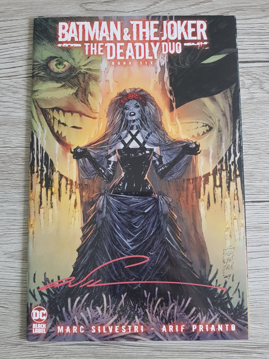 Batman and The Joker :The Deadly Duo #6 Signed by creator Marc Silvestri !!