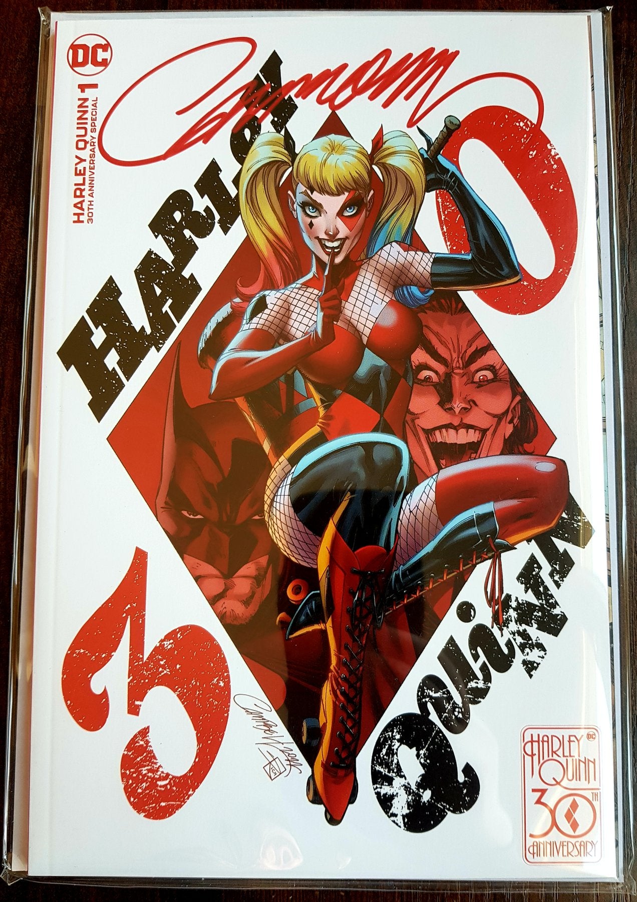 Harley Quinn 30th Anniversary Special #1 - JSC Artist EXCLUSIVE !! - Signed by J.Scott Campbell !!